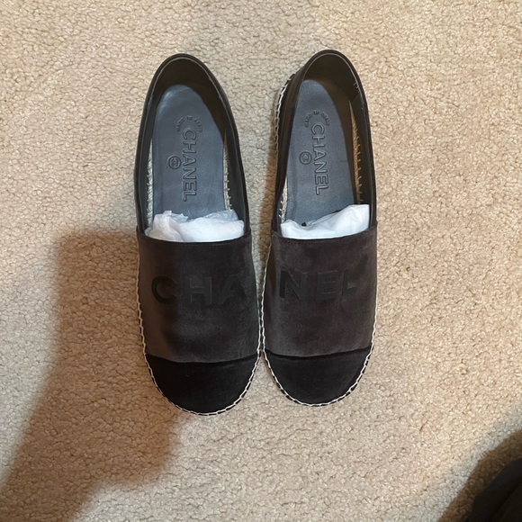 Chanel BRAND NEW CHA NEL espadrilles gray and black SIZE 40 - Picture 4 of 4